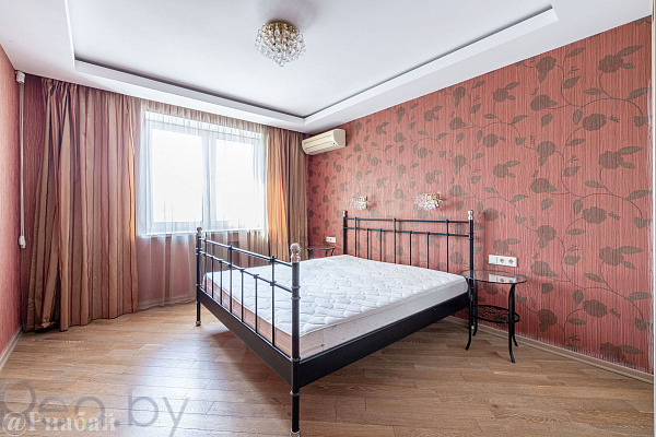 4-к квартира, 150 кв.м. 4-к квартира, 150 кв.м.