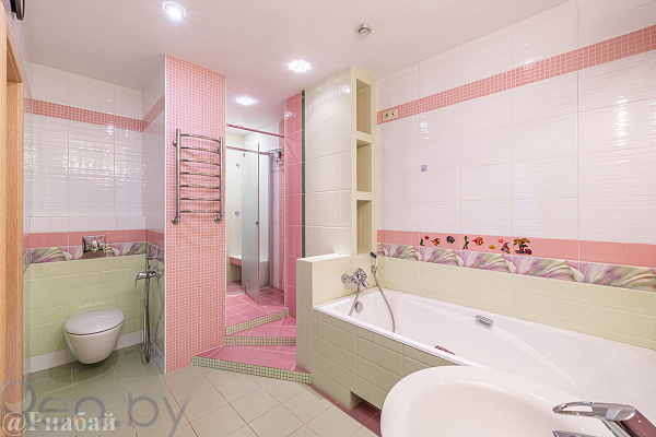 4-к квартира, 150 кв.м. 4-к квартира, 150 кв.м.