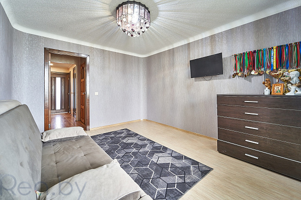 3-к квартира - Фаниполь, Дзержинский р-н район,  В продаже