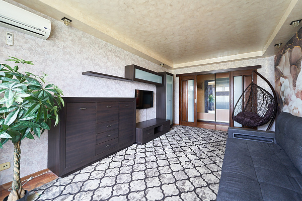 3-к квартира - Фаниполь, Дзержинский р-н район,  В продаже