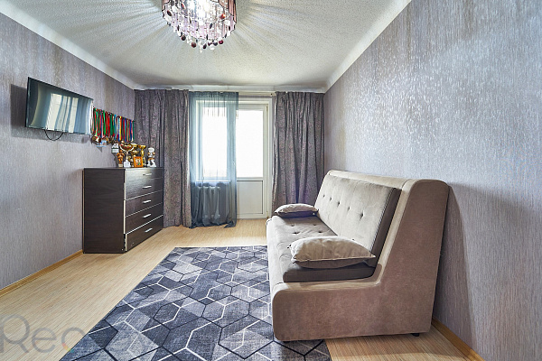 3-к квартира - Фаниполь, Дзержинский р-н район,  В продаже
